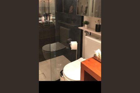 Apartamento à venda com 1 quarto, 58m² em Cambuí, Campinas