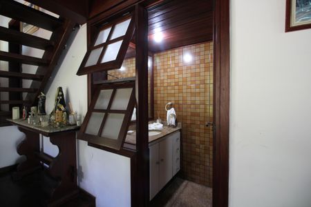 Casa de condomínio à venda com 724m², 4 quartos e 3 vagasLavabo da Sala 1