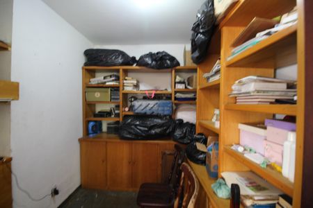 Casa de condomínio à venda com 724m², 4 quartos e 3 vagasQuarto de Serviço