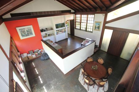 Casa de condomínio à venda com 724m², 4 quartos e 3 vagasSala 2