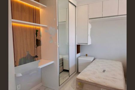 Apartamento à venda com 72m², 2 quartos e 1 vaga