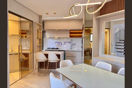 Apartamento à venda com 72m², 2 quartos e 1 vaga