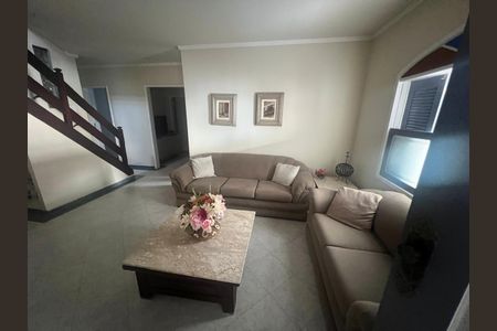 Casa à venda com 5 quartos, 257m² em Icaraí, Niterói