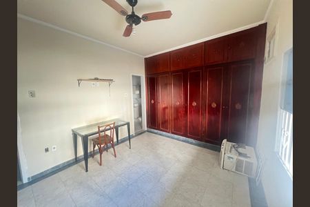 Casa à venda com 5 quartos, 257m² em Icaraí, Niterói