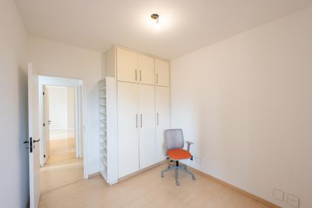 Apartamento à venda com 95m², 3 quartos e 2 vagasQuarto 1