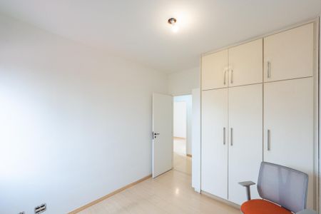 Apartamento à venda com 95m², 3 quartos e 2 vagasQuarto 1
