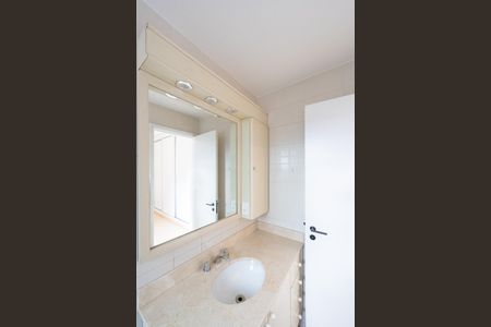 Apartamento à venda com 95m², 3 quartos e 2 vagasBanheiro da Suíte