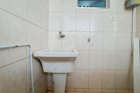 Apartamento para alugar com 65m², 2 quartos e sem vagaÁrea de Serviço