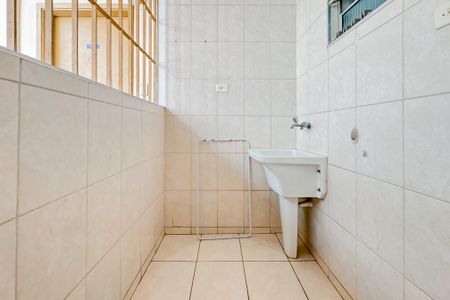 Apartamento para alugar com 65m², 2 quartos e sem vagaÁrea de Serviço