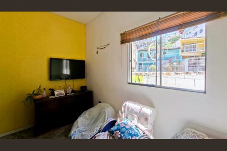 Casa à venda com 843m², 3 quartos e 2 vagas Casa à venda com 843m², 3 quartos e 2 vagasSala de TV