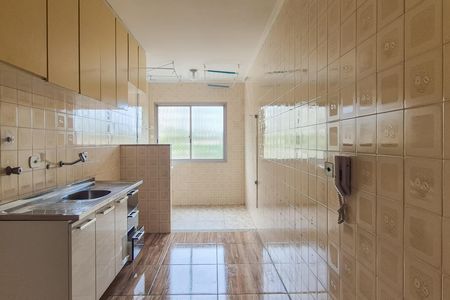 Apartamento para alugar com 65m², 2 quartos e 1 vagaCozinha 
