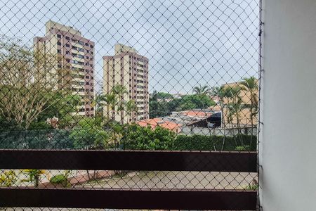Apartamento para alugar com 65m², 2 quartos e 1 vagaVaranda