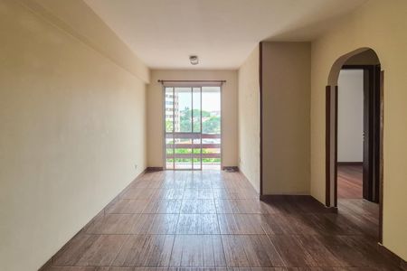 Apartamento para alugar com 65m², 2 quartos e 1 vagaSala