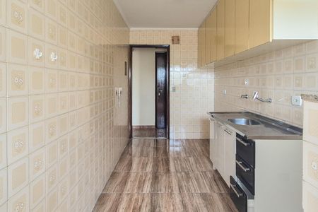 Apartamento para alugar com 65m², 2 quartos e 1 vagaCozinha 