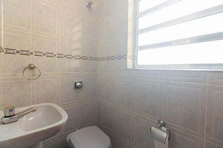 Lavabo de casa para alugar com 4 quartos, 200m² em Vila Gomes Cardim, São Paulo