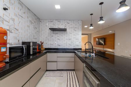 Casa para alugar com 200m², 3 quartos e 1 vagaCozinha