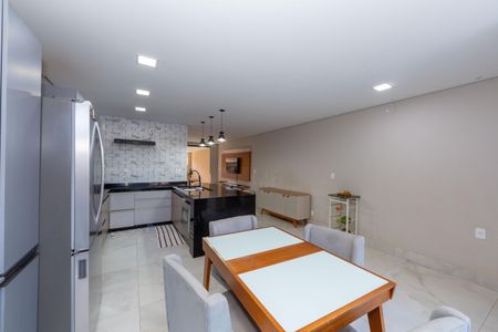 Casa para alugar com 200m², 3 quartos e 1 vagaCozinha