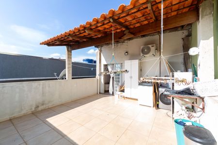 Casa para alugar com 200m², 3 quartos e 1 vagaÁrea de Serviço