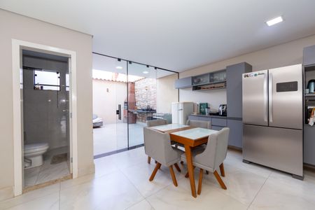 Casa para alugar com 200m², 3 quartos e 1 vagaCozinha