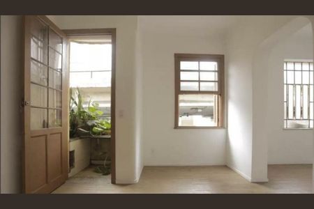 Foto 01 de apartamento à venda com 2 quartos, 83m² em Vila Buarque, São Paulo