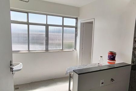 Apartamento à venda com 112m², 3 quartos e 1 vagaÁrea de Serviço