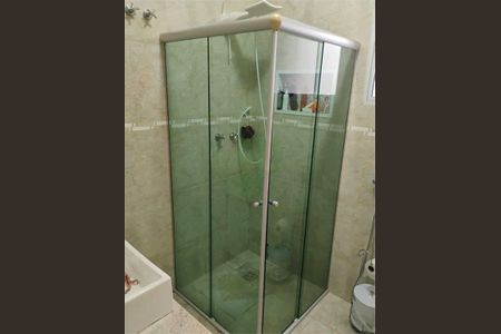 Casa à venda com 206m², 4 quartos e 3 vagas