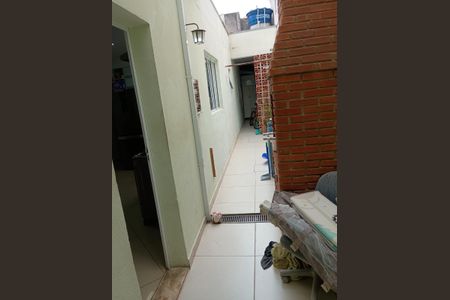 Foto 03 de casa à venda com 1 quarto, 126m² em Taboão, Diadema