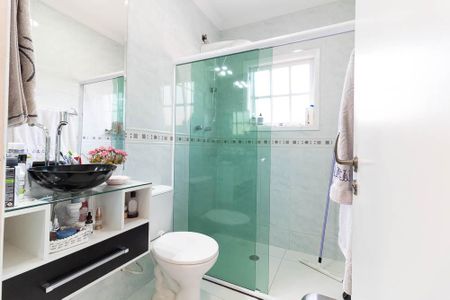 Casa à venda com 156m², 4 quartos e 4 vagasBanheiro da Suíte 2