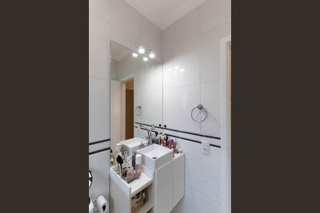 Casa à venda com 156m², 4 quartos e 4 vagasBanheiro da Suíte 1