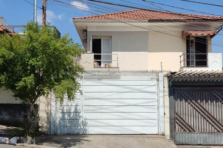 Casa à venda com 156m², 4 quartos e 4 vagasFachada