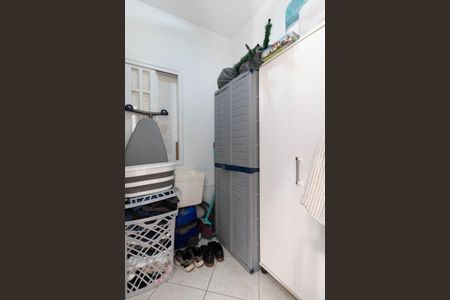 Casa à venda com 156m², 4 quartos e 4 vagasQuarto de Serviço