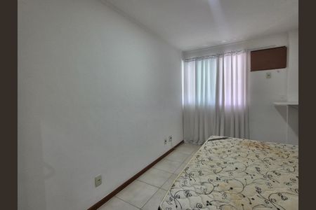 Apartamento à venda com 104m², 3 quartos e 2 vagas Apartamento à venda com 104m², 3 quartos e 2 vagasQuarto
