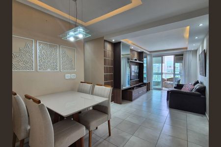 Apartamento à venda com 104m², 3 quartos e 2 vagas Apartamento à venda com 104m², 3 quartos e 2 vagasSala