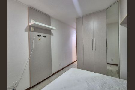 Apartamento à venda com 104m², 3 quartos e 2 vagas Apartamento à venda com 104m², 3 quartos e 2 vagasSuíte