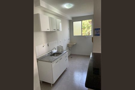Cozinha de apartamento para alugar com 2 quartos, 44m² em Jardim Dora, Jacareí