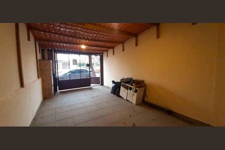 Casa à venda com 80m², 2 quartos e 1 vaga Casa à venda com 80m², 2 quartos e 1 vagaGaragem