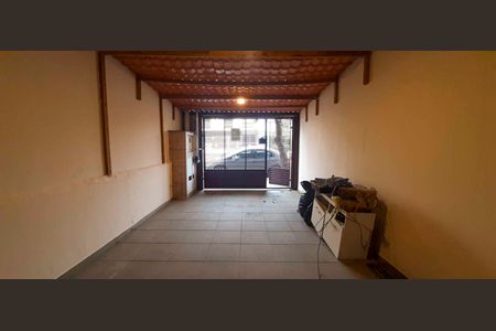 Casa à venda com 80m², 2 quartos e 1 vaga Casa à venda com 80m², 2 quartos e 1 vagaGaragem