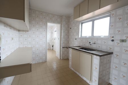 Apartamento à venda com 75m², 2 quartos e 1 vagaCozinha