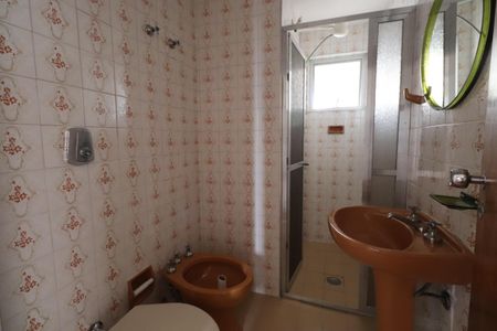 Apartamento à venda com 75m², 2 quartos e 1 vagaBanheiro Social