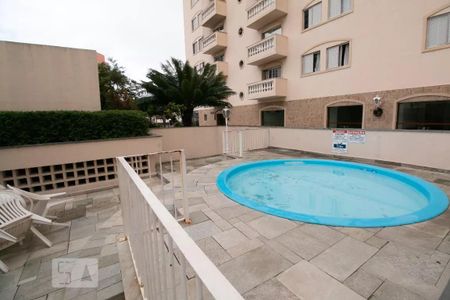 Apartamento à venda com 75m², 2 quartos e 1 vagaÁrea comum - Piscina