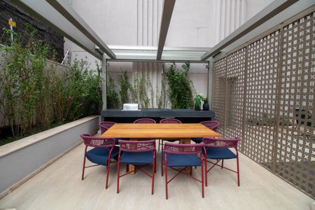 Studio para alugar com 24m², 1 quarto e sem vaga Studio para alugar com 24m², 1 quarto e sem vagaÁrea comum - Churrasqueira