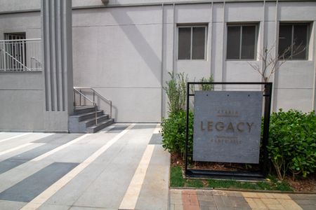 Studio para alugar com 24m², 1 quarto e sem vaga Studio para alugar com 24m², 1 quarto e sem vagaFachada e portaria