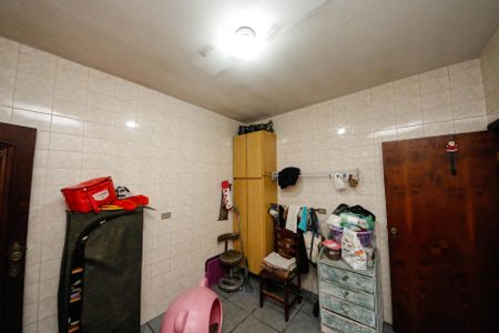 Casa à venda com 200m², 4 quartos e 3 vagas Casa à venda com 200m², 4 quartos e 3 vagasÁrea de Serviço