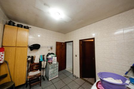 Casa à venda com 200m², 4 quartos e 3 vagas Casa à venda com 200m², 4 quartos e 3 vagasÁrea de Serviço