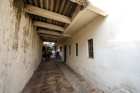 Casa à venda com 200m², 4 quartos e 3 vagas Casa à venda com 200m², 4 quartos e 3 vagasGaragem