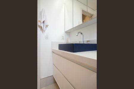 Apartamento à venda com 82m², 3 quartos e 2 vagasBanheiro