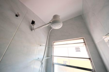 Casa de condomínio à venda com 109m², 2 quartos e 1 vagaBanheiro