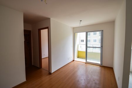 Sala de apartamento para alugar com 2 quartos, 58m² em Água Santa, Rio de Janeiro