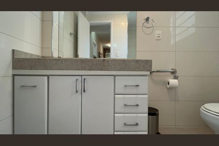 Apartamento para alugar com 83m², 2 quartos e 1 vagaBanheiro 2