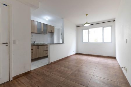Sala de apartamento para alugar com 2 quartos, 51m² em Jardim Santa Emilia, São Paulo